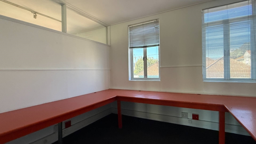 To Let commercial Property for Rent in Gardens Western Cape